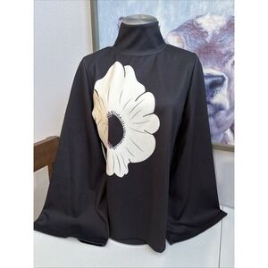 Uoozee Women's Small NWT Black Cream Graphic Flower Kimono Wide Arm LS Blouse